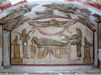 Фрески в древней усыпальнице
