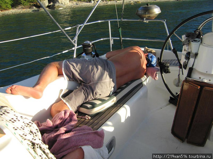 Фото 24. Спать я предпочитаю в основном на палубе... Род-Таун, Британские Виргинские острова