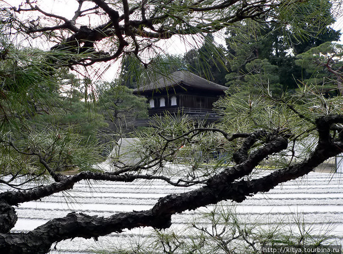Серебряный павильон Киото, Япония