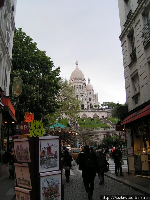 Типично парижский пейзаж Париж, Франция