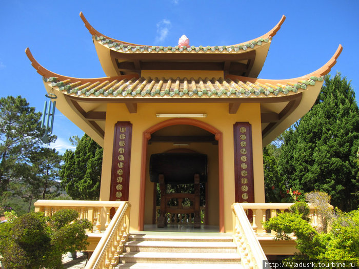 Монастырь Чук-Лам Далат, Вьетнам