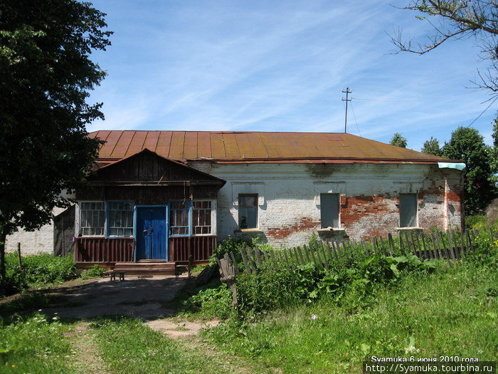 Старая школа. Тульская область, Россия