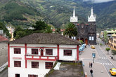 Вид на центральную площадь с крыши хостела