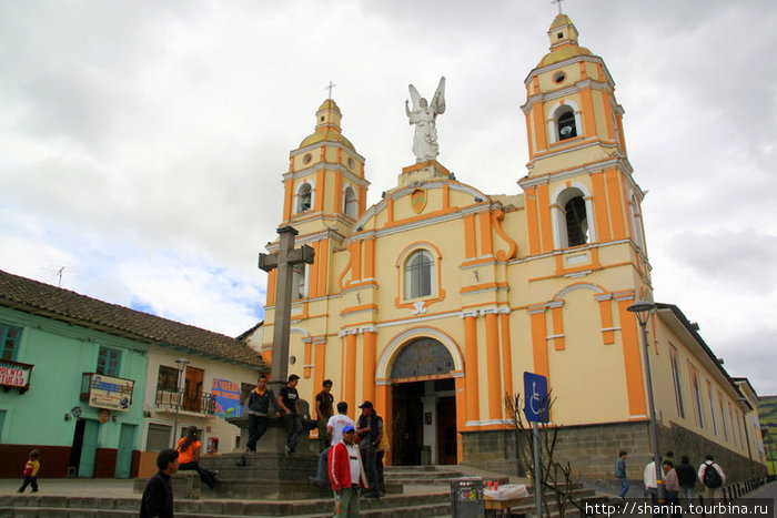 Церковь Архангела Гавриила Провинция Имбабура, Эквадор
