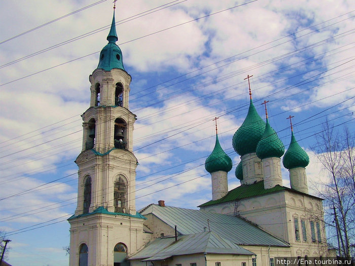 Воскресенская церковь в селе Левашово Кострома, Россия