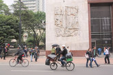 Велосипедисты у Центрального банка