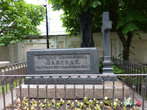 Надгробие Н.Н. Ланской на Лазаревском кладбище.