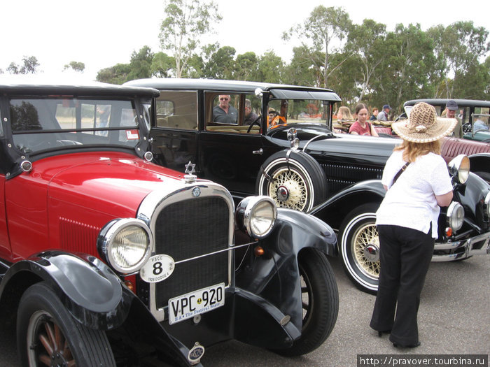 Выставка ретро автомобилей (Аделаида март 2009г.) Аделаида, Австралия