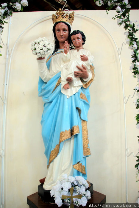 Богородица с младенцем Гояве, Гренада