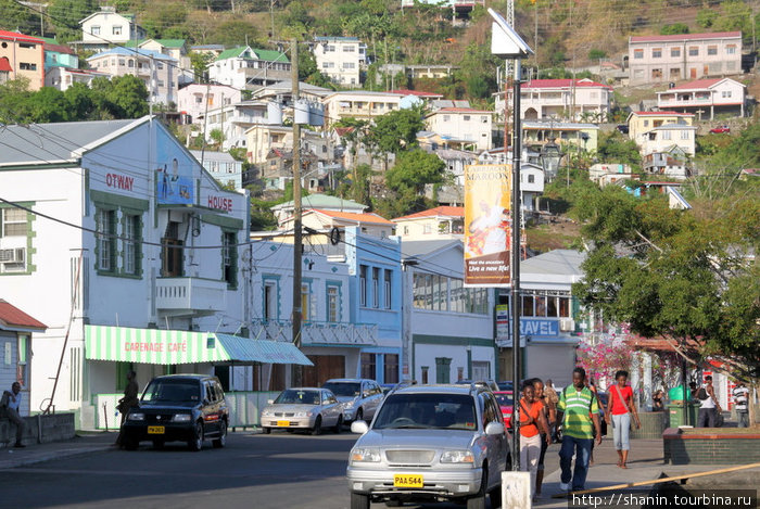 Улица на берегу Сент-Джорджес, Гренада