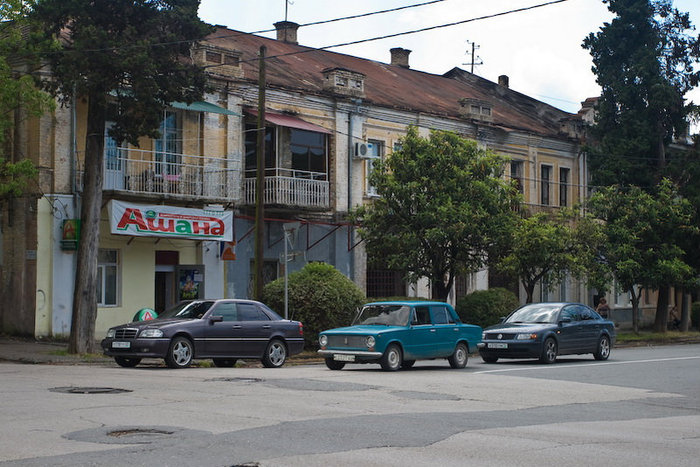 Абхазский ответ Ашану=) Сухум, Абхазия