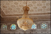 Потолок в отеле — типично для Марокко