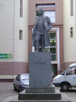 Старейший в городе памятник — памятник С. М. Кирову — установлен в 1939 году в сквере бывшего Главпочтамта на Советской улице, 27