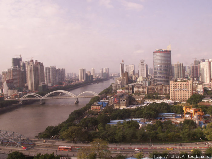 Город утром. Гуанчжоу, Китай