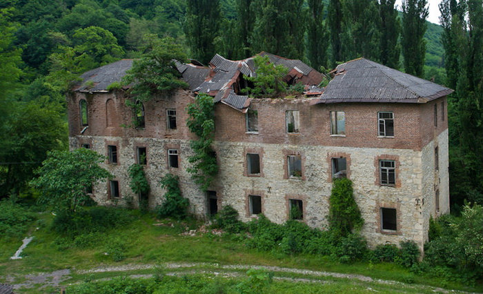 Монастырь в Каманах Команы, Абхазия