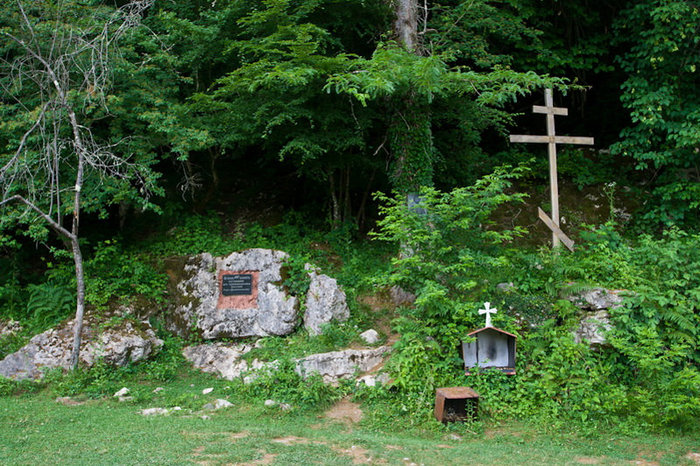 Источник святого Василиска Команы, Абхазия