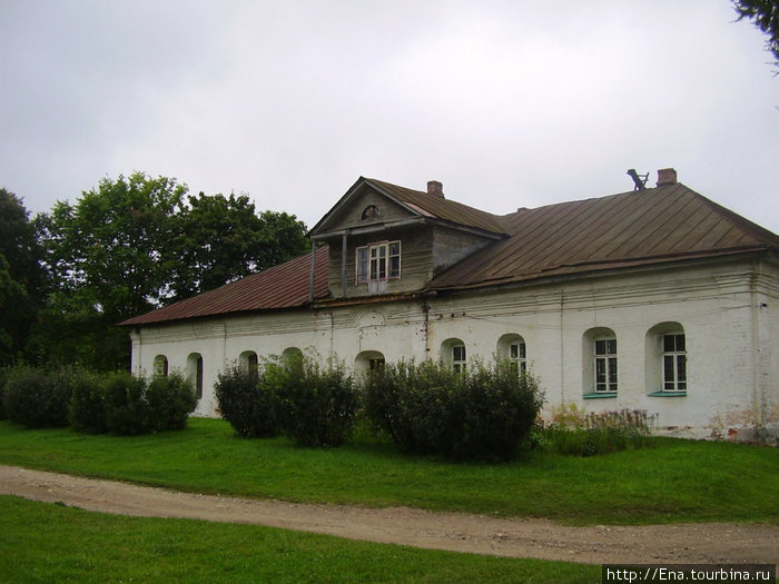 29.08.2009. пгт. Борисоглебский. Борисоглебский монастырь. Покои Борисоглебский, Россия