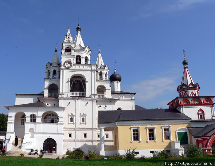 Саввино-Сторожевский монастырь Звенигород, Россия
