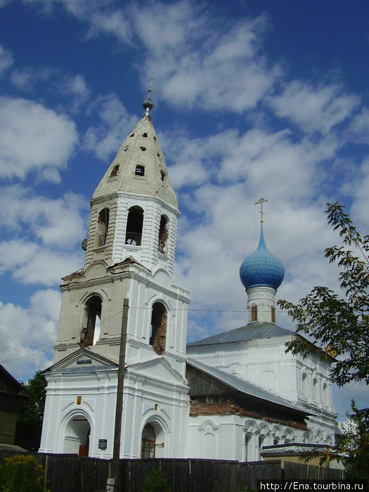 30.08.2009. Ростов Великий. Церковь Козьмы и Демиана (Смоленской Божьей Матери) Ростов, Россия