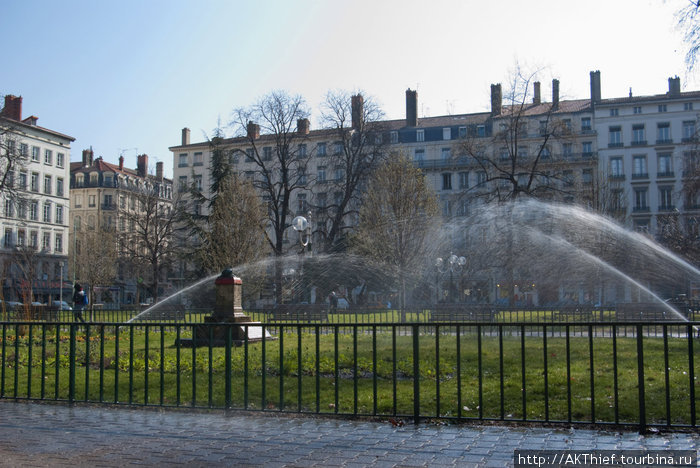 Дневные зарисовки Лион, Франция