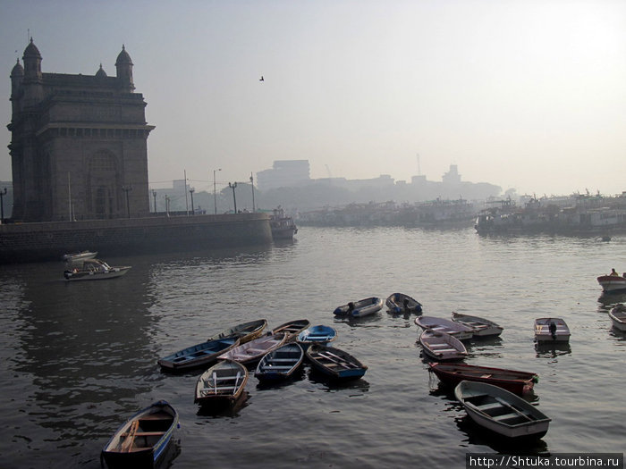 Индия- Мумбай,город контрастов, он тихим не бывает Мумбаи, Индия