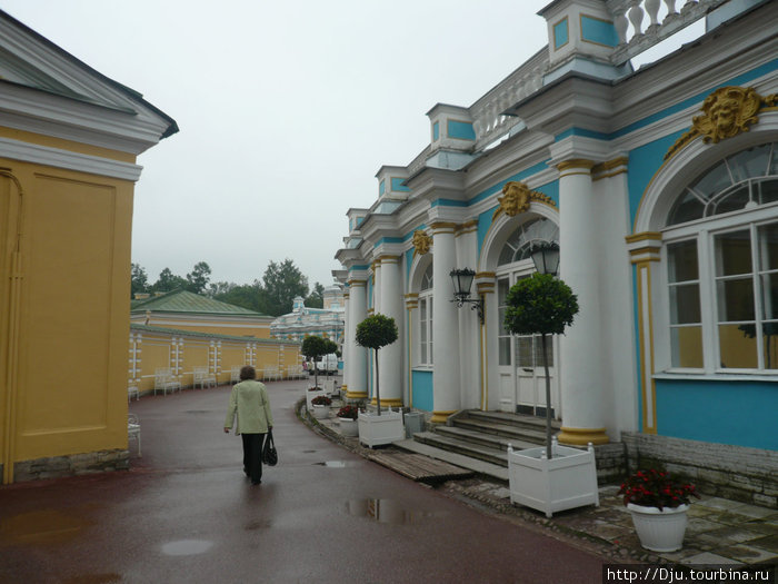 Царское село с непарадного подъезда Пушкин, Россия