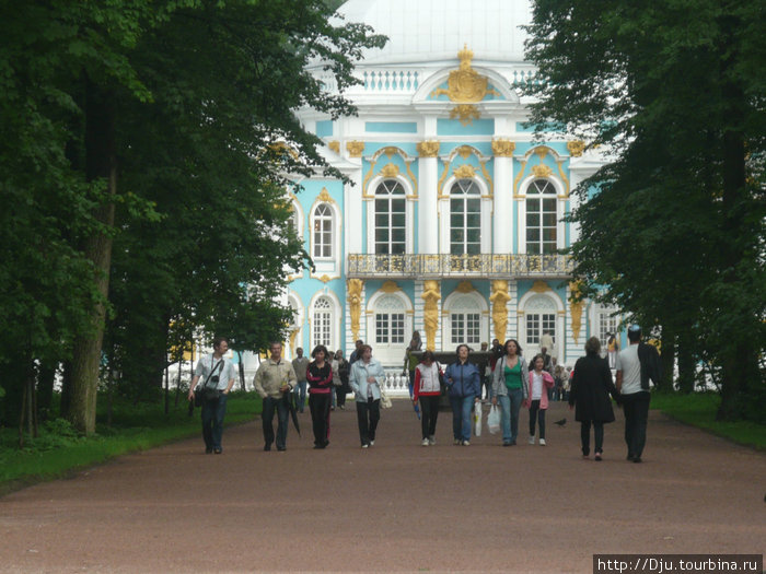 Царское село с непарадного подъезда Пушкин, Россия