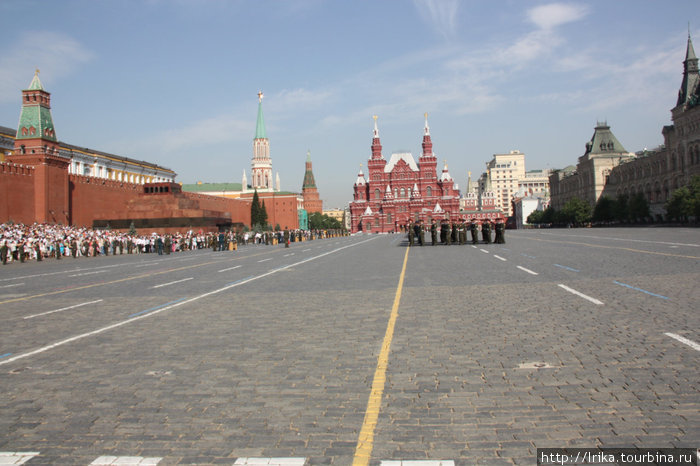 Вход на вручение дипломов по пригласительным билетам Москва, Россия