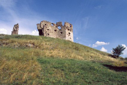 Руины замка Большой Каменец