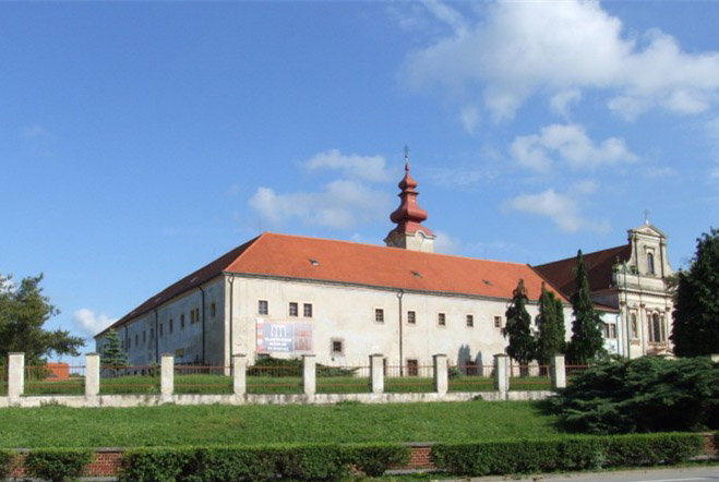 Францисканский монастырь / Vlastivedné Múzeum V Hlohovci