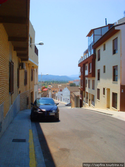 Тихий и спокойный городок! Монастырь Монтсеррат, Испания