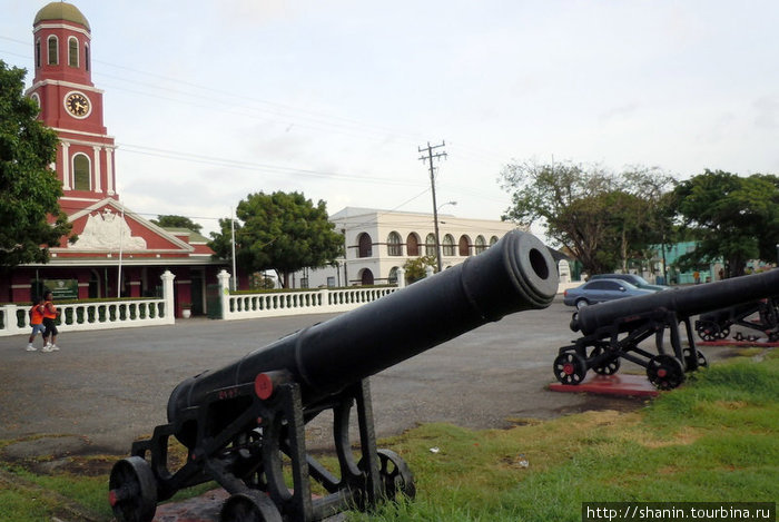 Военный ипподром и старый форт Бриджтаун, Барбадос