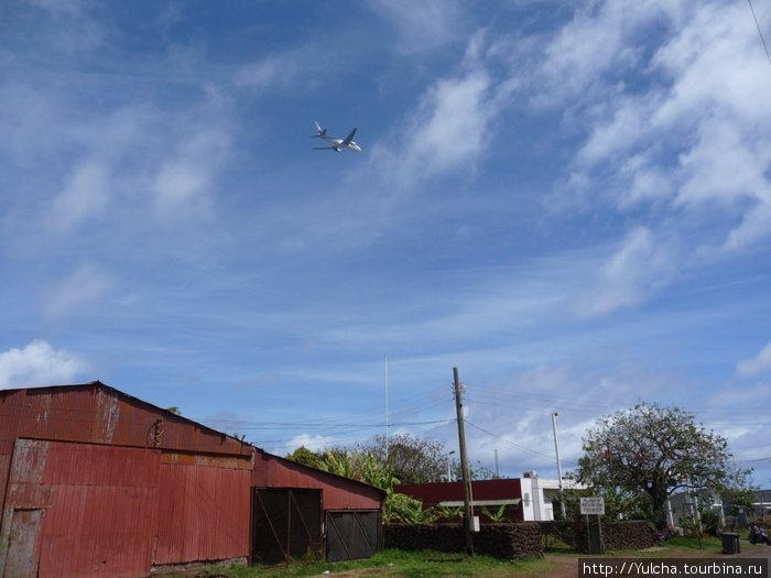 Самолет улетает в Сантьяго Остров Пасхи, Чили