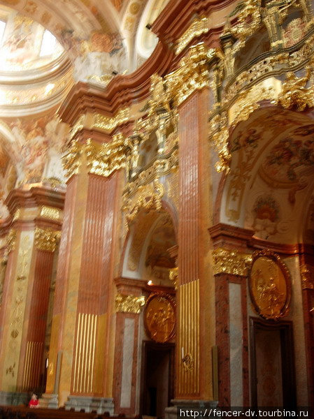В капелле Мелькского монастыря Мельк, Австрия