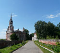 Храм на территории можайского кремля похож на дворец...