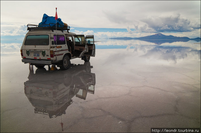 Боливия. Соляное озеро в Уюни Уюни, Боливия