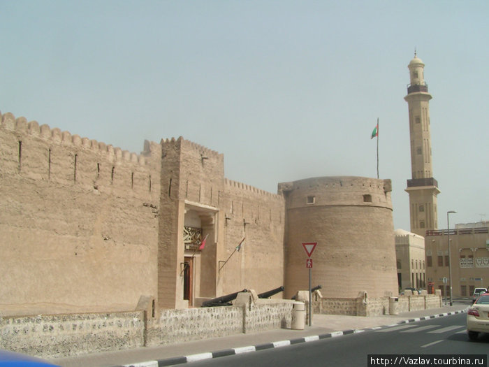 Ворота форта Дубай, ОАЭ