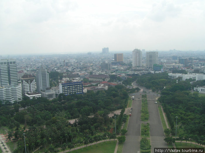 Город в дымке Джакарта, Индонезия