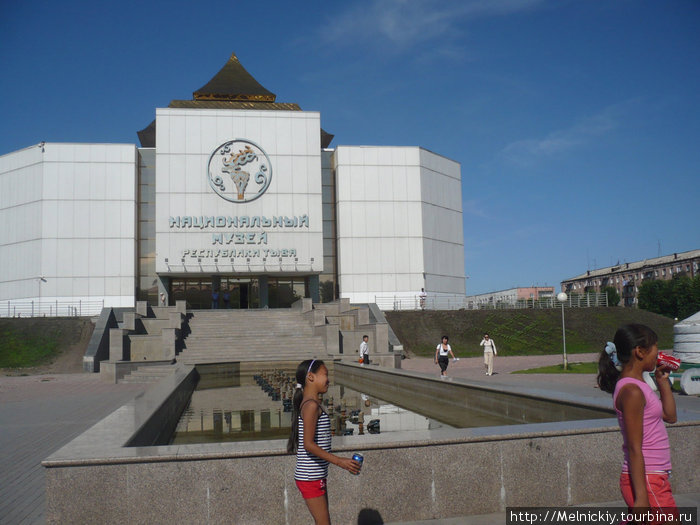 Кызыл - центр Азии