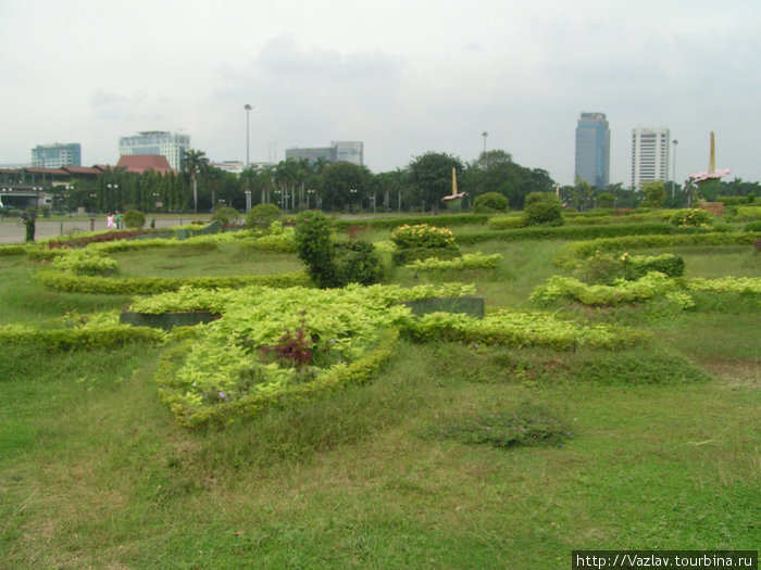Художественный газон Джакарта, Индонезия
