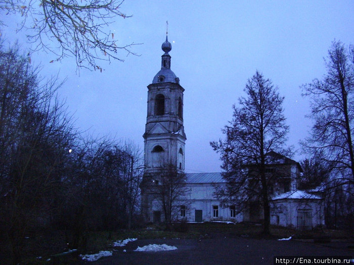 Петропавловская церковь в Большом селе.