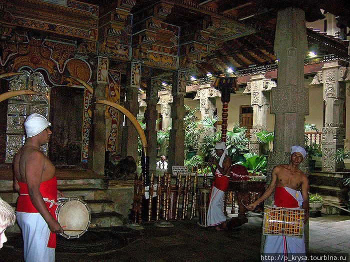 Внутреннее святилище Канди, Шри-Ланка