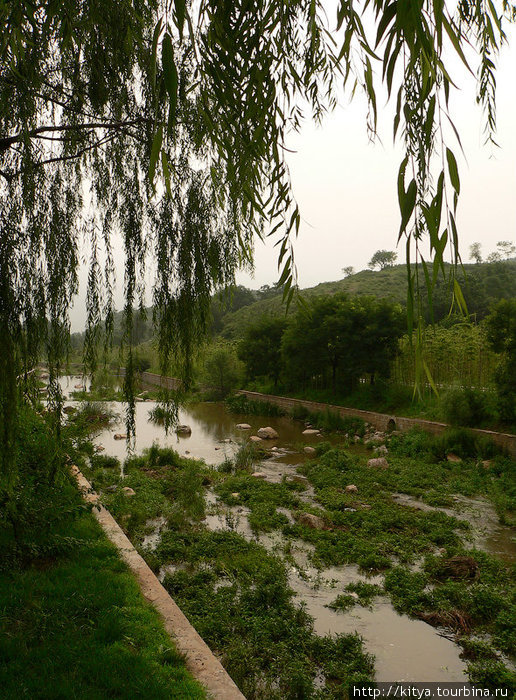 В окрестностях Шаолиня Шаолинь, Китай