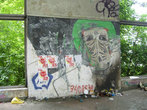 Граффити в здании бывшего павильона ВДНХ