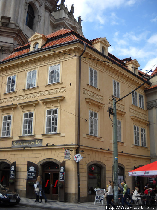 Характерное здание Прага, Чехия