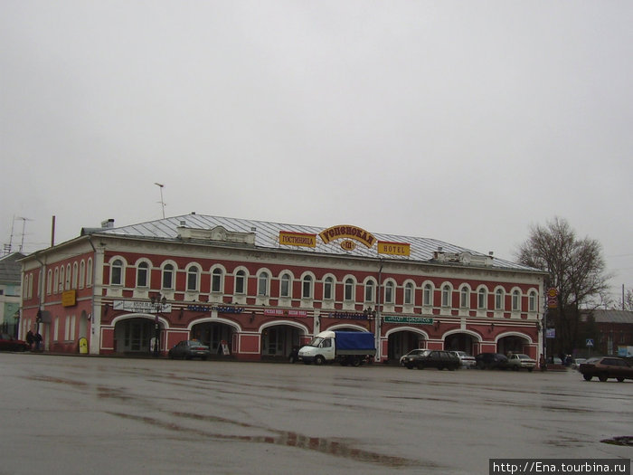 Бывший гостиный двор Углич, Россия