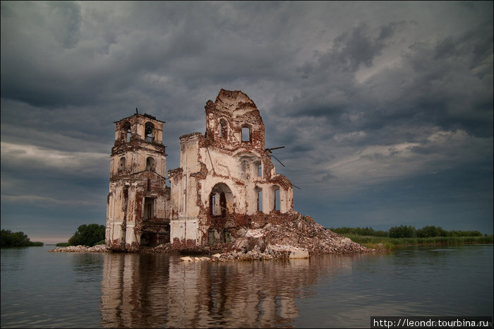 Церковь Рождества Христова в Крохино. Крохино (затопленная церковь), Россия
