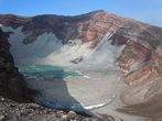 Один из 11 кратеров Горелого вулкана