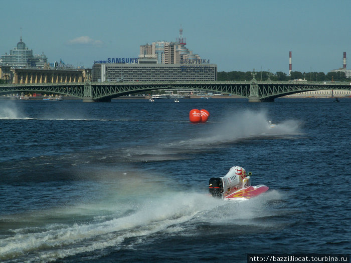 Формула 1 на воде -- F1 H2O Санкт-Петербург, Россия