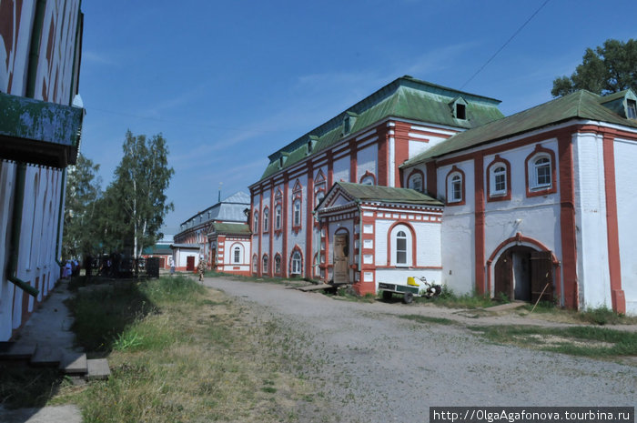 Санаксарский мужской монастырь Мордовия, Россия